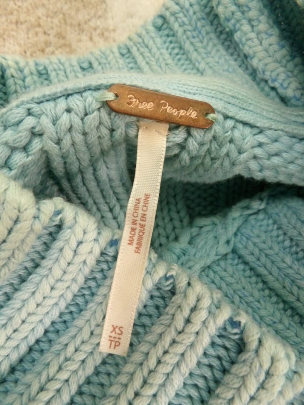 Free People Chunky Rib Knit Sweetheart Sweater | Light Blue | XS - Picture 5 of 5